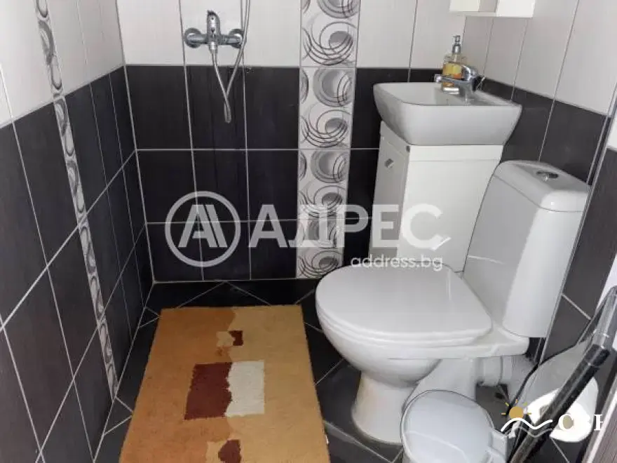 Apartment, 1-room, 42 m², in Burgas. Photo 8 of 8. Burgas, Black Sea, Bulgaria. Cheap Beach Holiday.