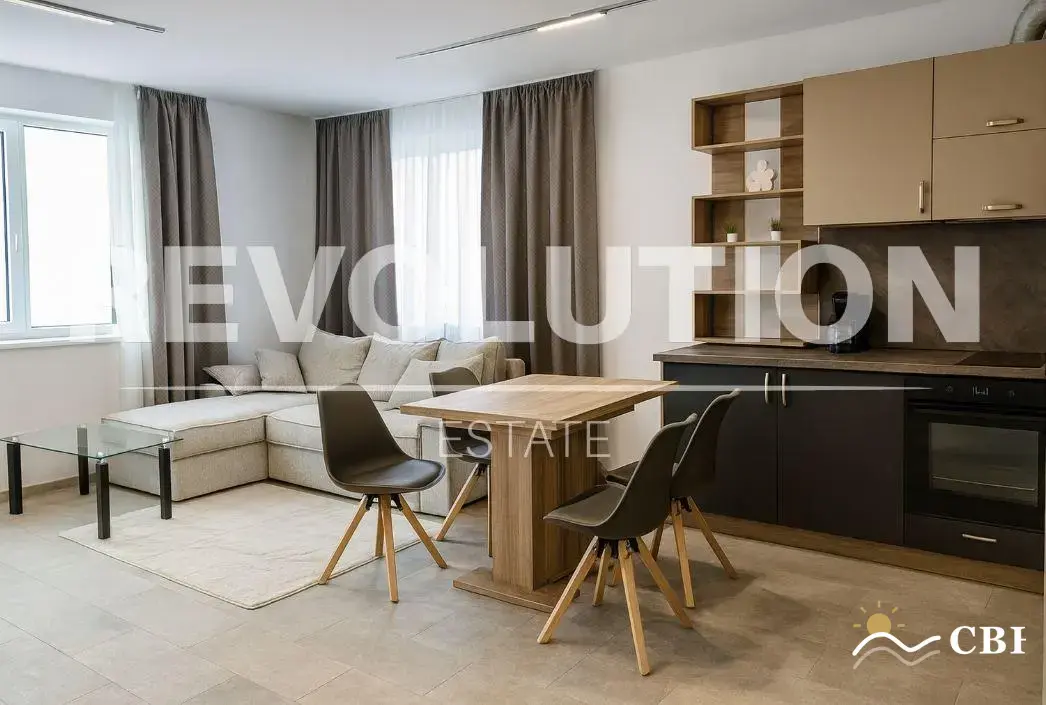 Apartment, 3-room, 85 m², in Varna. Photo 1 of 7. Varna, Black Sea, Bulgaria. Cheap Beach Holiday.
