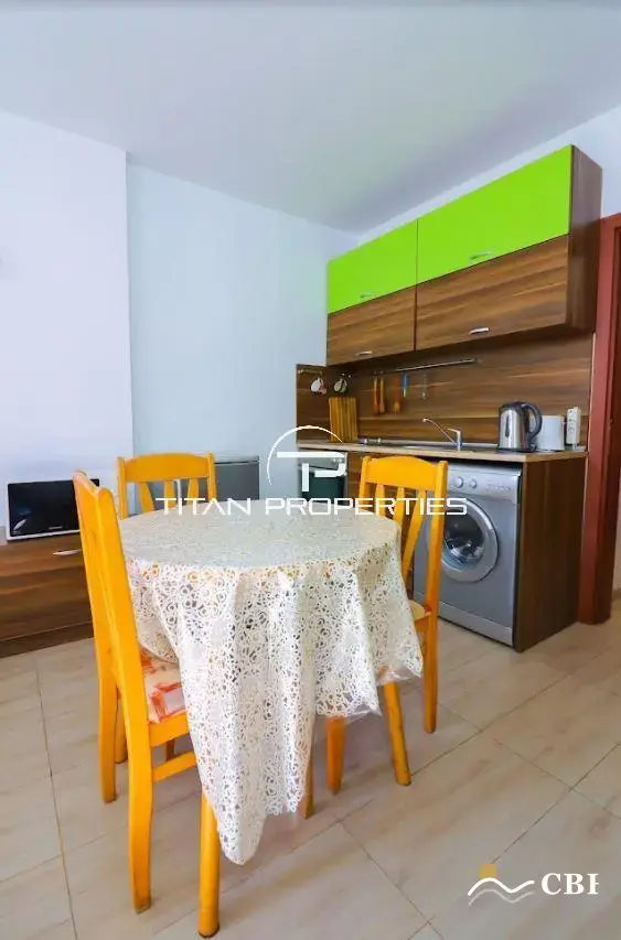 Apartment, 1-room, 37 m², in St. St. Konstantin and Elena. Photo 3 of 4. St. St. Konstantin and Elena, Black Sea, Bulgaria. Cheap Beach Holiday.
