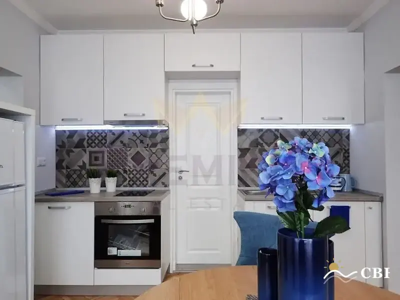 Apartment, 2-room, 55 m², in Gradina. Photo 1 of 10. Gradina, Black Sea, Bulgaria. Cheap Beach Holiday.
