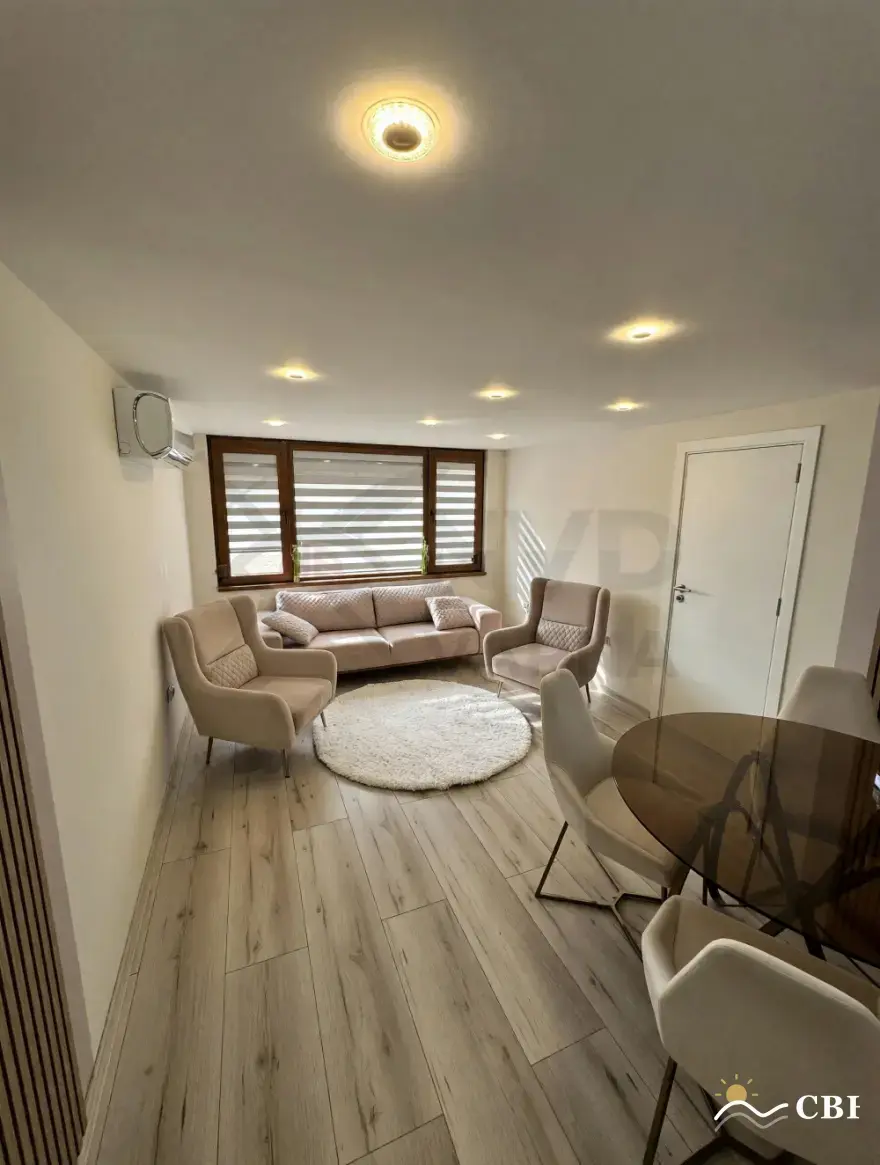Apartment, 3-room, 90 m², in Varna. Photo 1 of 7. Varna, Black Sea, Bulgaria. Cheap Beach Holiday.