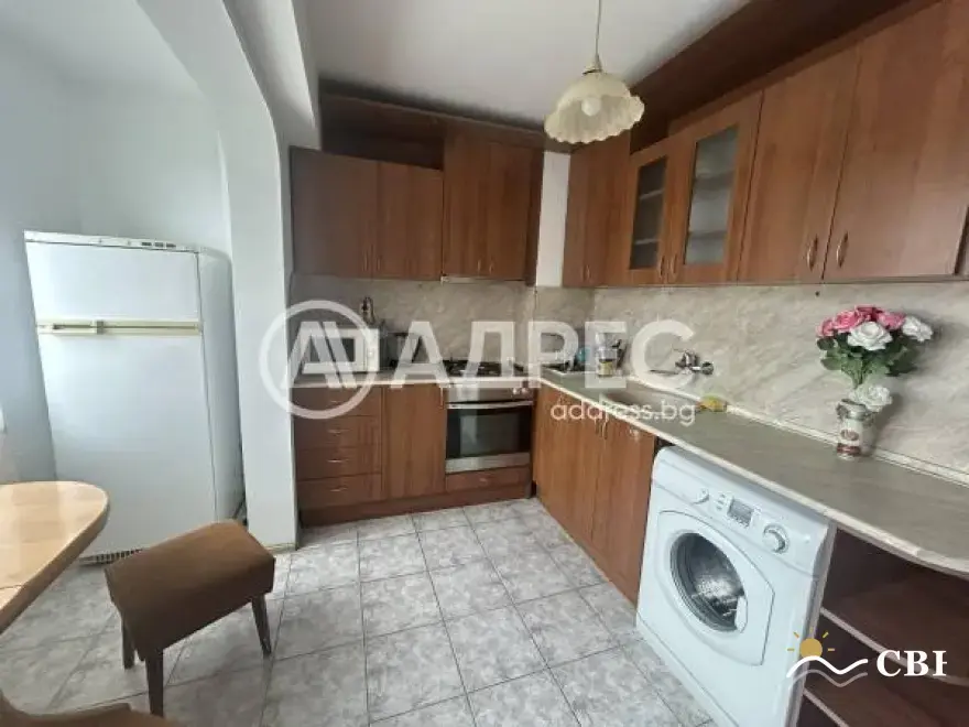 Apartment, 2-room, 45 m², in Varna. Photo 3 of 8. Varna, Black Sea, Bulgaria. Cheap Beach Holiday.