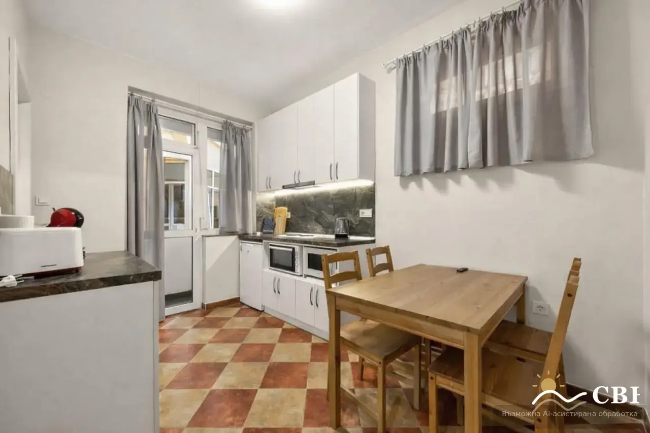 Apartment, 4-room, 110 m², in Varna. Photo 6 of 6. Varna, Black Sea, Bulgaria. Cheap Beach Holiday.
