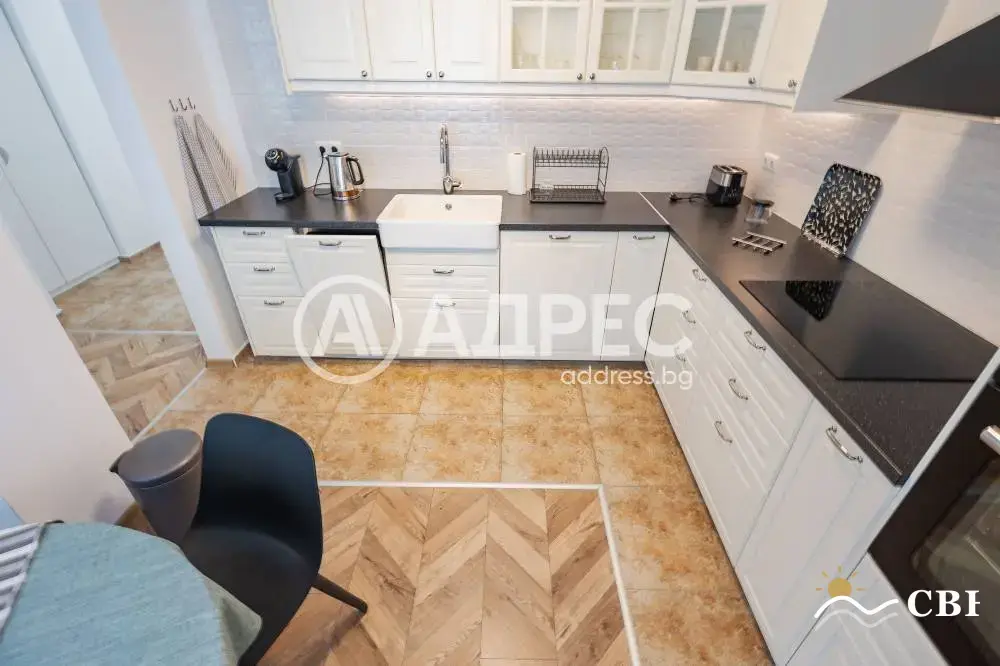 Apartment, 3-room, 110 m², in Varna. Photo 7 of 16. Varna, Black Sea, Bulgaria. Cheap Beach Holiday.