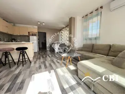 Apartment, 3-room, 85 m², in Varna. Photo 1 of 11. Varna, Black Sea, Bulgaria. Cheap Beach Holiday.