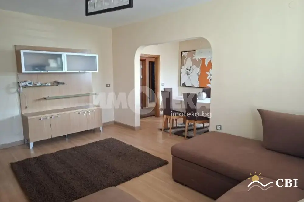 Apartment, 3-room, 100 m², in Varna. Photo 1 of 16. Varna, Black Sea, Bulgaria. Cheap Beach Holiday.