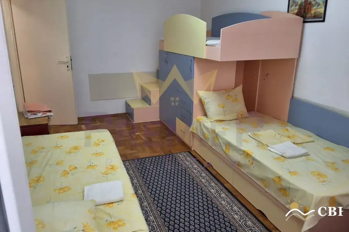 Apartment, 3-room, 90 m², in Varna. Photo 9 of 13. Varna, Black Sea, Bulgaria. Cheap Beach Holiday.