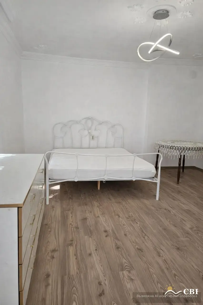 House, 1-room, 80 m², in Varna. Photo 2 of 5. Varna, Black Sea, Bulgaria. Cheap Beach Holiday.