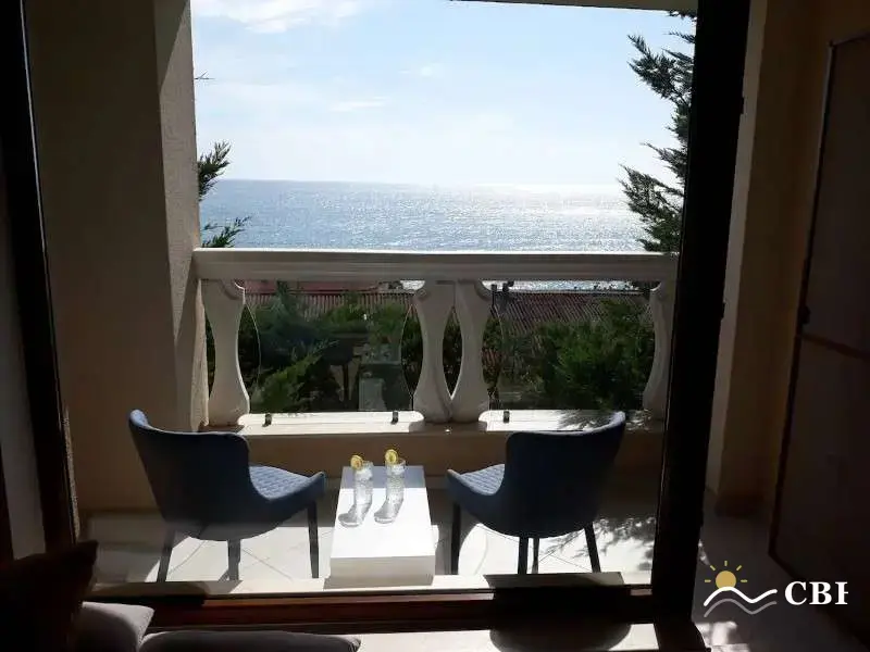 Apartment, 3-room, 114 m², in Varna. Photo 1 of 9. Varna, Black Sea, Bulgaria. Cheap Beach Holiday.