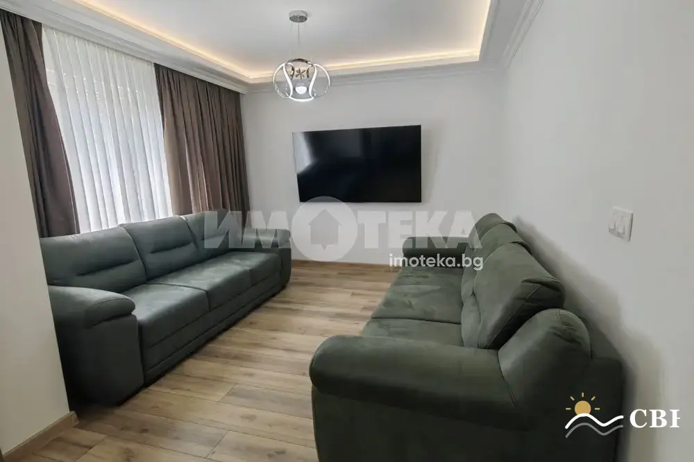Apartment, 3-room, 92 m², in Varna. Photo 6 of 16. Varna, Black Sea, Bulgaria. Cheap Beach Holiday.
