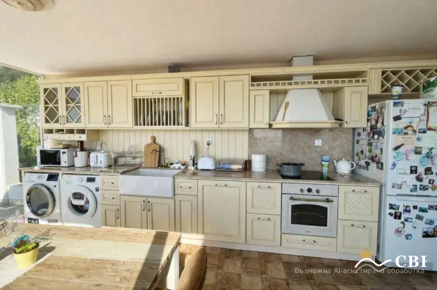House, 1-room, 200 m², in Varna. Photo 1 of 9. Varna, Black Sea, Bulgaria. Cheap Beach Holiday.
