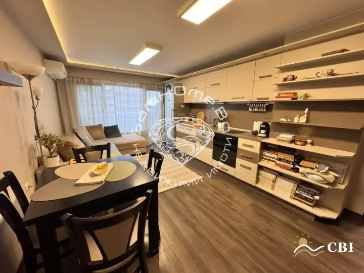 Apartment, 2-room, 70 m², in Varna. Photo 2 of 11. Varna, Black Sea, Bulgaria. Cheap Beach Holiday.