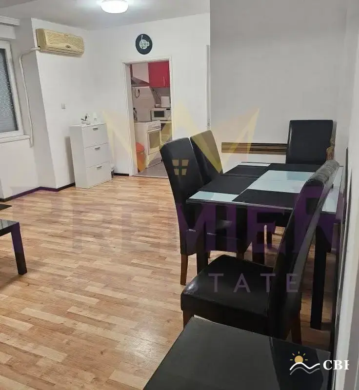 Apartment, 4-room, 100 m², in Varna. Photo 2 of 10. Varna, Black Sea, Bulgaria. Cheap Beach Holiday.