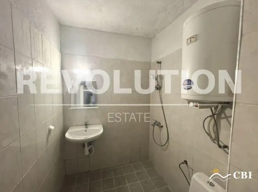 Apartment, 2-room, 50 m², in Varna. Photo 7 of 10. Varna, Black Sea, Bulgaria. Cheap Beach Holiday.