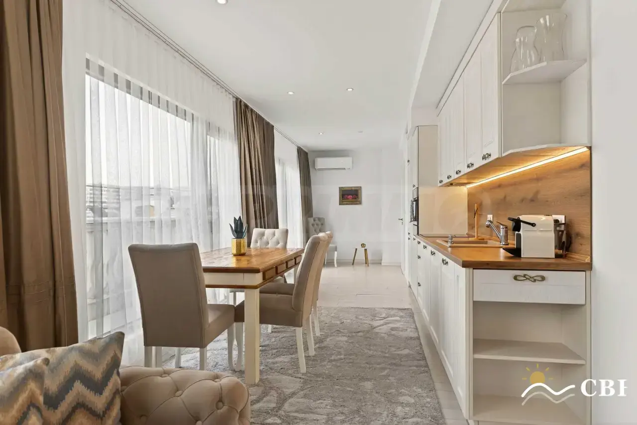 Apartment, 3-room, 110 m², in Varna. Photo 5 of 16. Varna, Black Sea, Bulgaria. Cheap Beach Holiday.