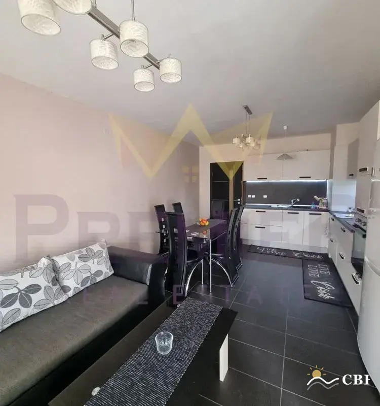 Apartment, 3-room, 105 m², in Varna. Photo 2 of 12. Varna, Black Sea, Bulgaria. Cheap Beach Holiday.