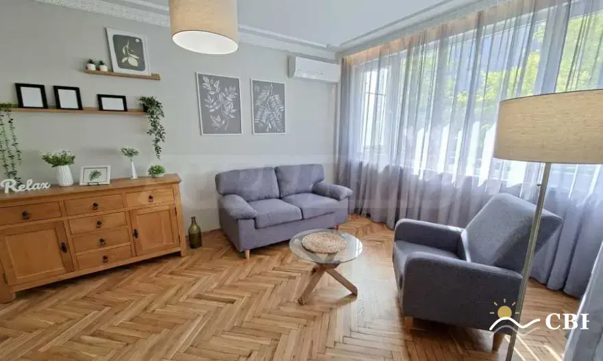 Apartment, 3-room, 100 m², in Varna. Photo 2 of 16. Varna, Black Sea, Bulgaria. Cheap Beach Holiday.
