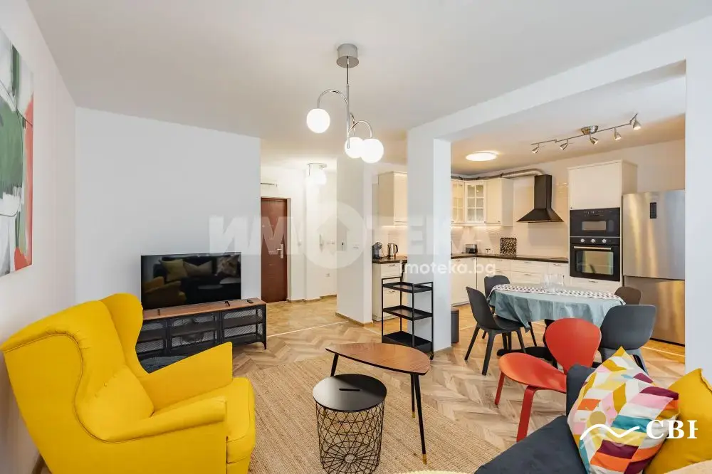 Apartment, 3-room, 110 m², in Varna. Photo 4 of 16. Varna, Black Sea, Bulgaria. Cheap Beach Holiday.