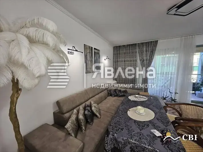 Apartment, 2-room, 100 m², in Nessebar. Photo 2 of 11. Nessebar, Black Sea, Bulgaria. Cheap Beach Holiday.