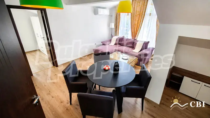Apartment, 2-room, 80 m², in Burgas. Photo 3 of 16. Burgas, Black Sea, Bulgaria. Cheap Beach Holiday.