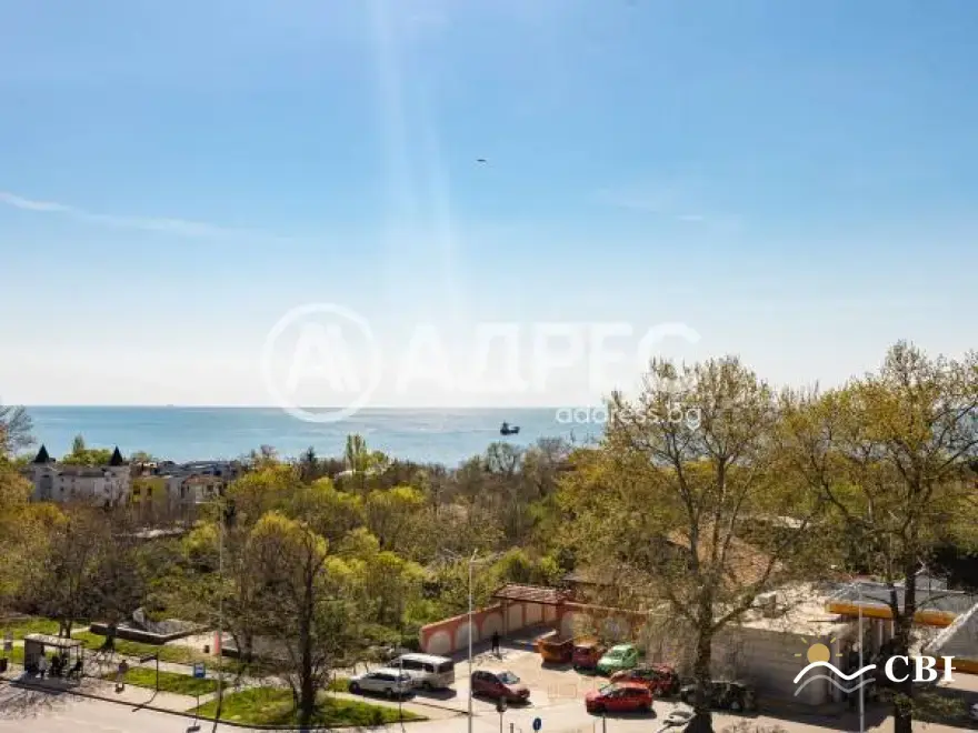 Apartment, 3-room, 100 m², in Varna. Photo 8 of 16. Varna, Black Sea, Bulgaria. Cheap Beach Holiday.