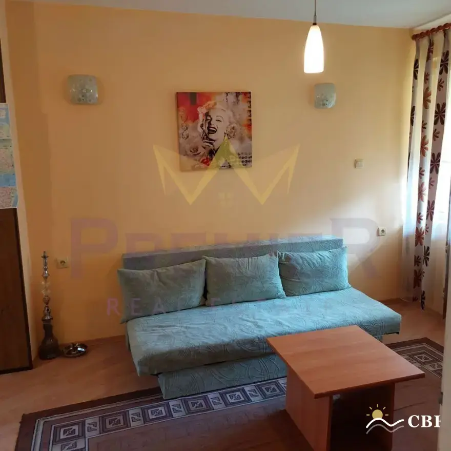 Apartment, 3-room, 86 m², in Varna. Photo 2 of 11. Varna, Black Sea, Bulgaria. Cheap Beach Holiday.