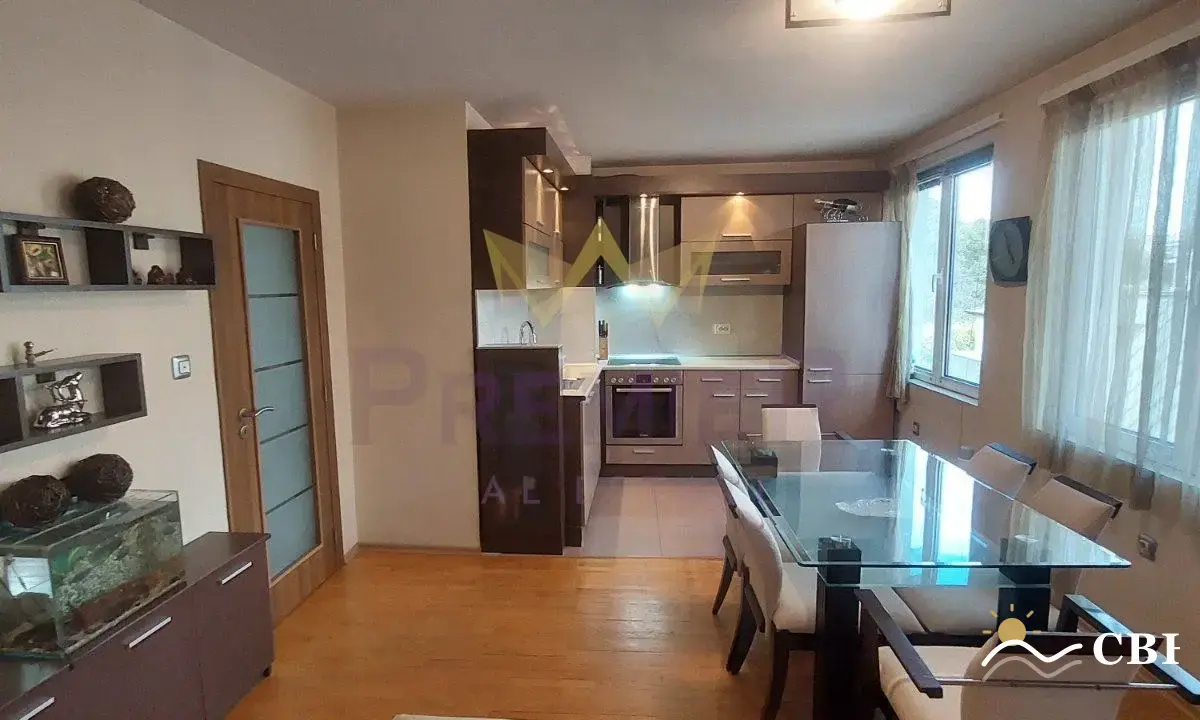 Apartment, 1-room, 136 m², in Gradina. Photo 3 of 16. Gradina, Black Sea, Bulgaria. Cheap Beach Holiday.