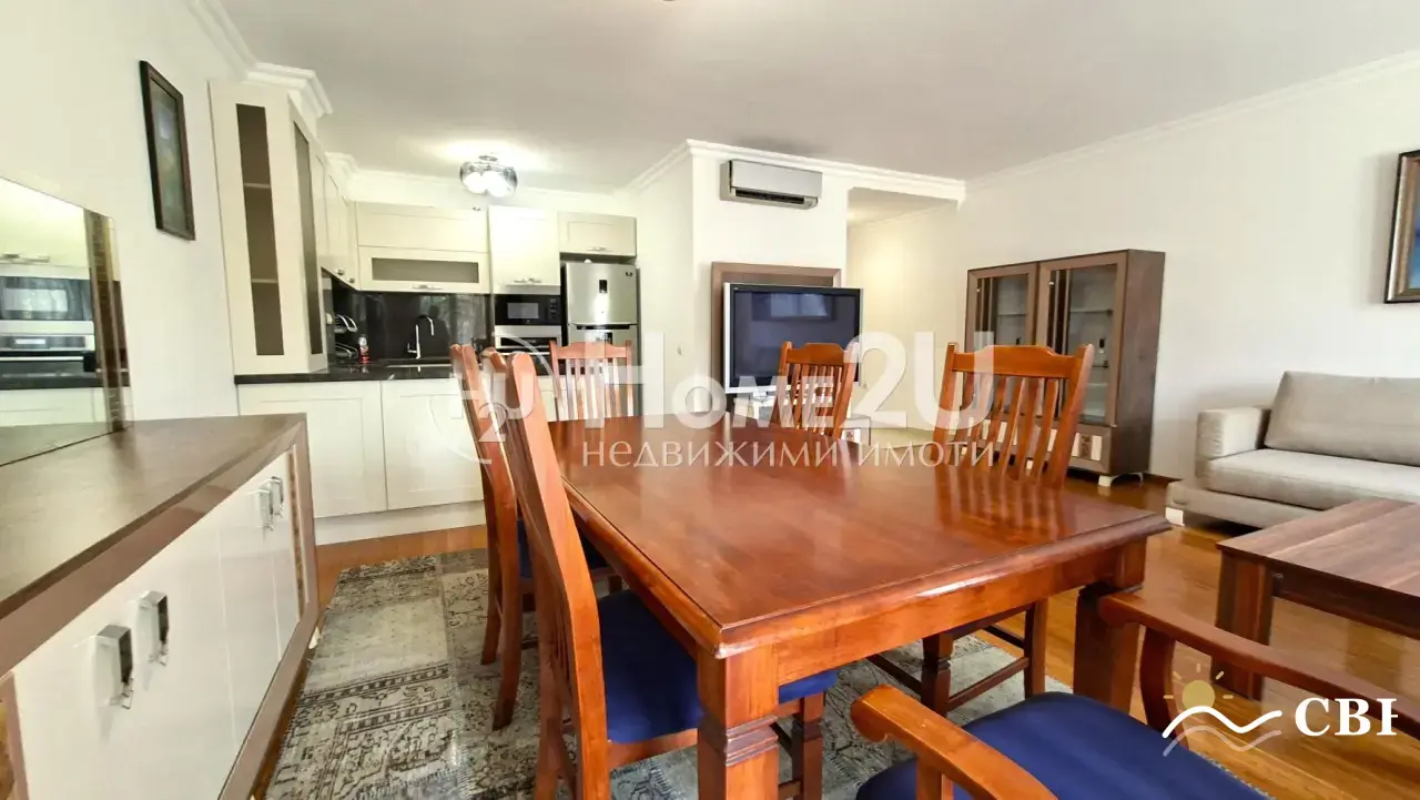Apartment, 3-room, 125 m², in Varna. Photo 4 of 5. Varna, Black Sea, Bulgaria. Cheap Beach Holiday.