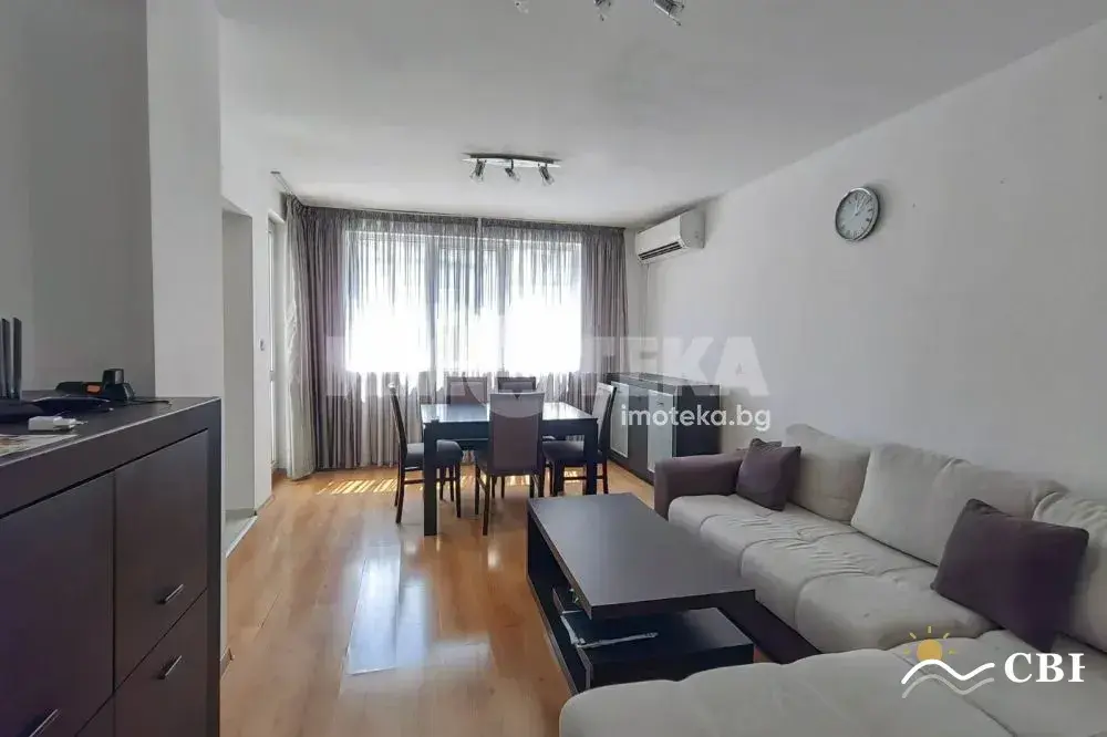 Apartment, 3-room, 85 m², in Varna. Photo 1 of 10. Varna, Black Sea, Bulgaria. Cheap Beach Holiday.
