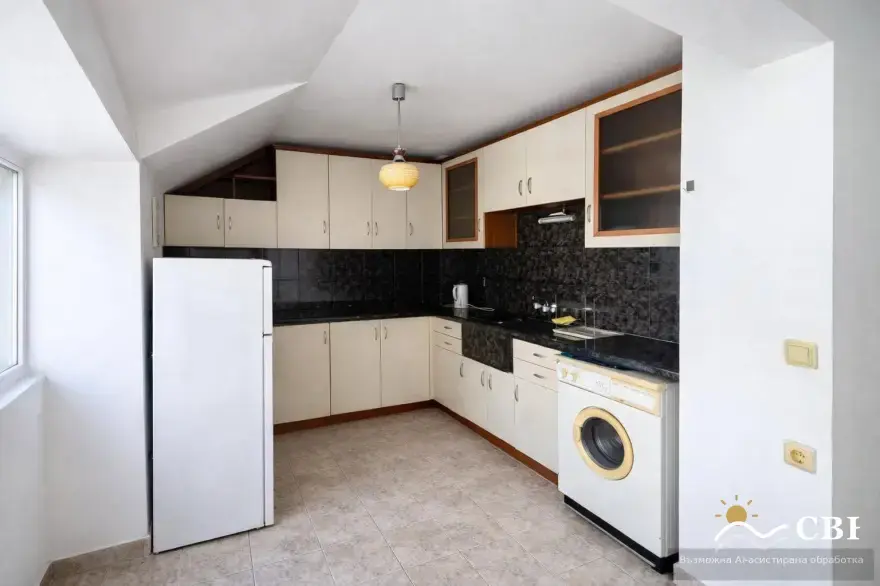 Apartment, 3-room, 80 m², in Varna. Photo 1 of 5. Varna, Black Sea, Bulgaria. Cheap Beach Holiday.