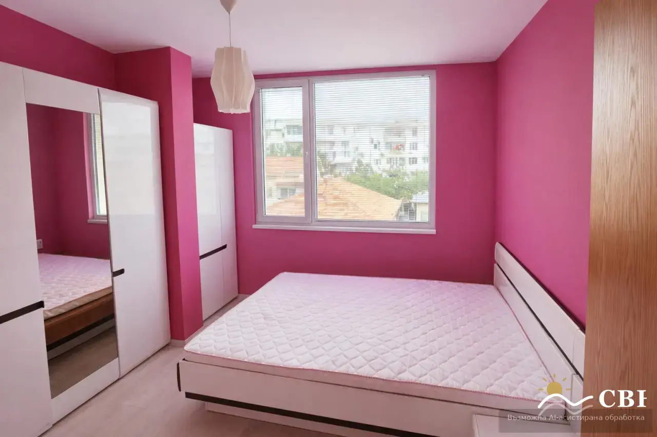 Apartment, 1-room, 100 m², in Varna. Photo 4 of 6. Varna, Black Sea, Bulgaria. Cheap Beach Holiday.