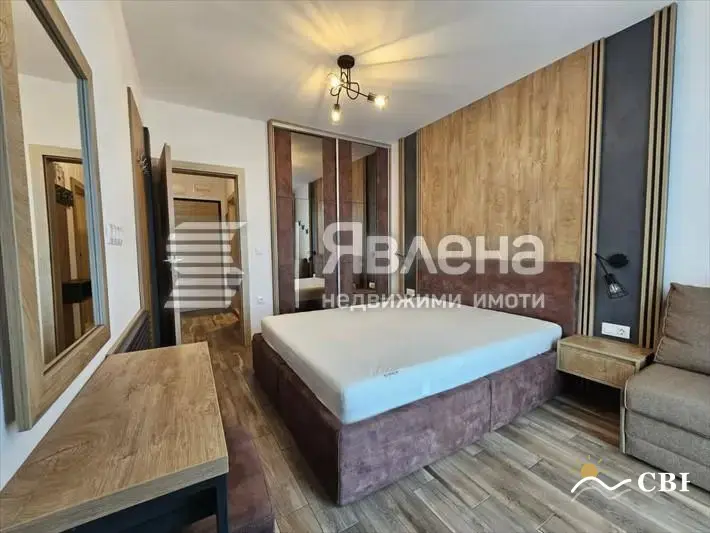 Apartment, 1-room, 60 m², in St. St. Konstantin and Elena. Photo 1 of 10. St. St. Konstantin and Elena, Black Sea, Bulgaria. Cheap Beach Holiday.