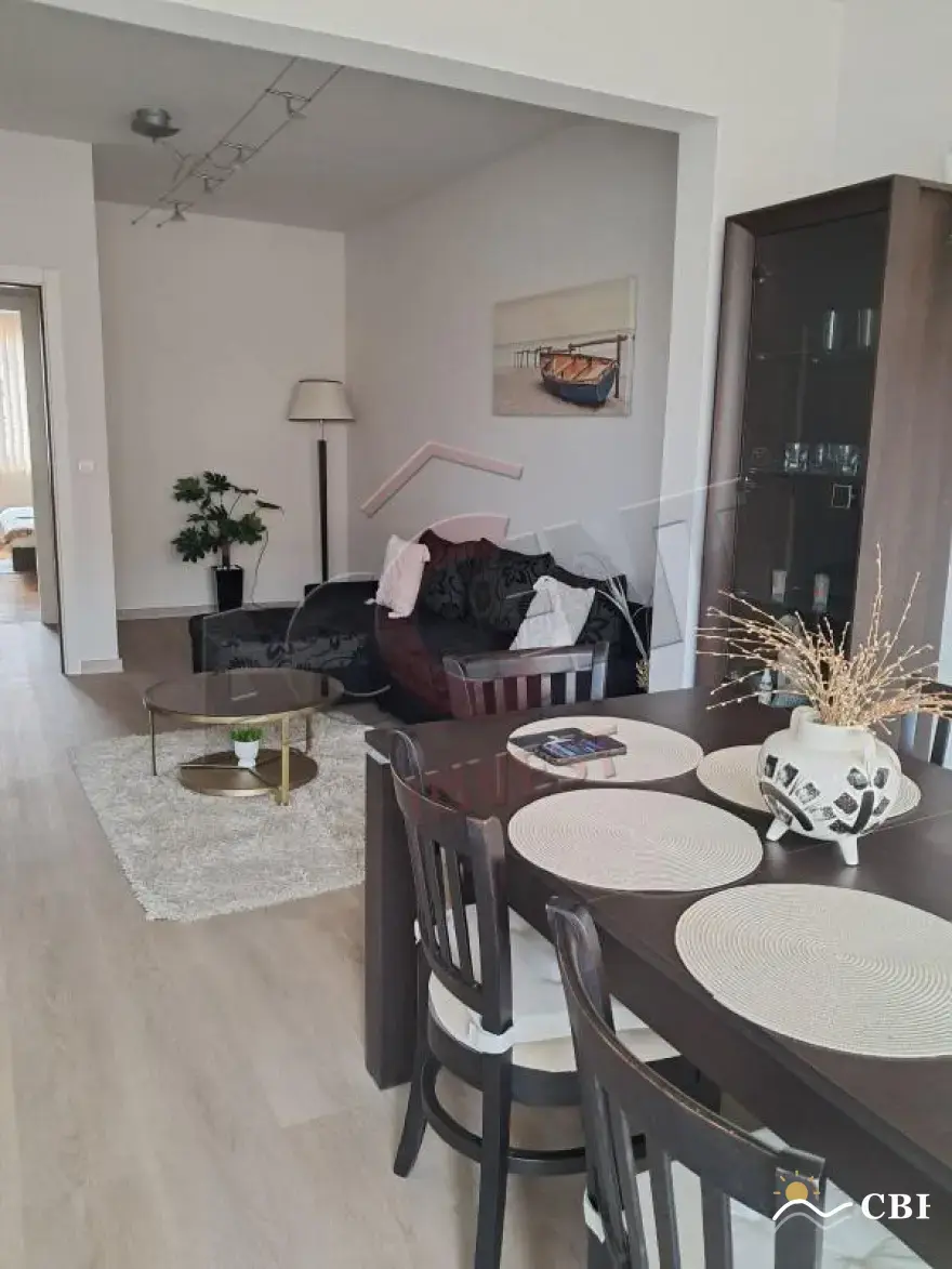 Apartment, 3-room, 120 m², in Varna. Photo 3 of 14. Varna, Black Sea, Bulgaria. Cheap Beach Holiday.