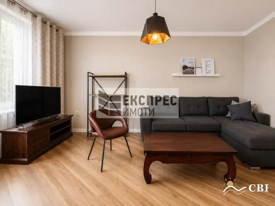 Apartment, 3-room, 100 m², in Varna. Photo 4 of 13. Varna, Black Sea, Bulgaria. Cheap Beach Holiday.