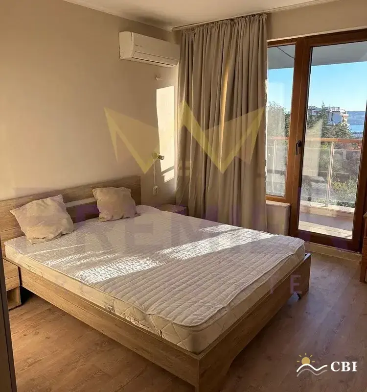 Apartment, 3-room, 110 m², in Varna. Photo 3 of 8. Varna, Black Sea, Bulgaria. Cheap Beach Holiday.
