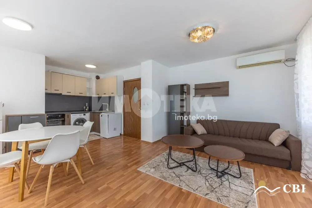Apartment, 2-room, 60 m², in Varna. Photo 9 of 16. Varna, Black Sea, Bulgaria. Cheap Beach Holiday.