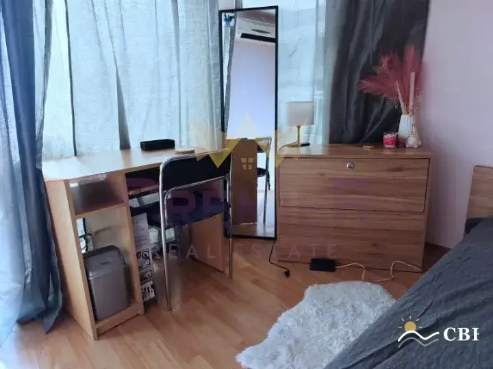 Apartment, 3-room, 80 m², in Varna. Photo 4 of 8. Varna, Black Sea, Bulgaria. Cheap Beach Holiday.