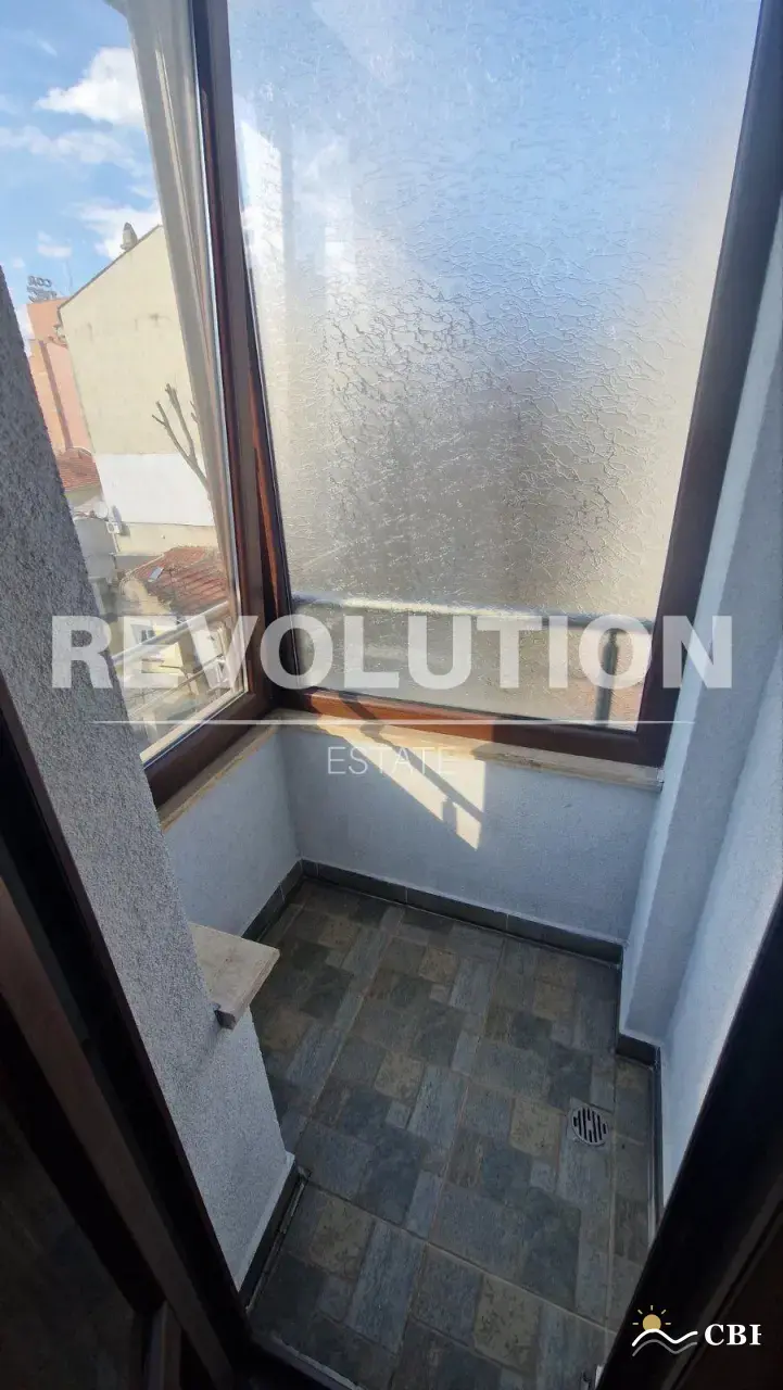 Apartment, 3-room, 70 m², in Varna. Photo 9 of 9. Varna, Black Sea, Bulgaria. Cheap Beach Holiday.
