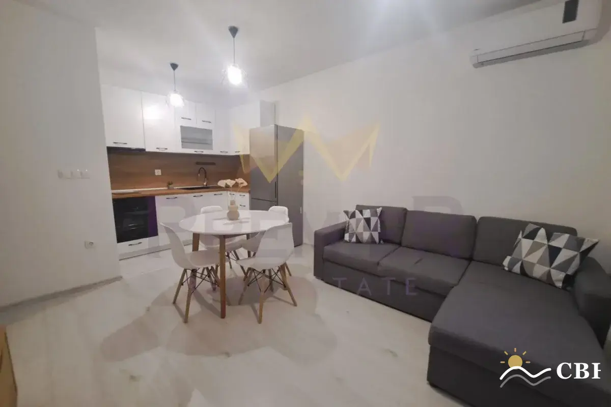 Apartment, 2-room, 60 m², in Varna. Photo 2 of 8. Varna, Black Sea, Bulgaria. Cheap Beach Holiday.