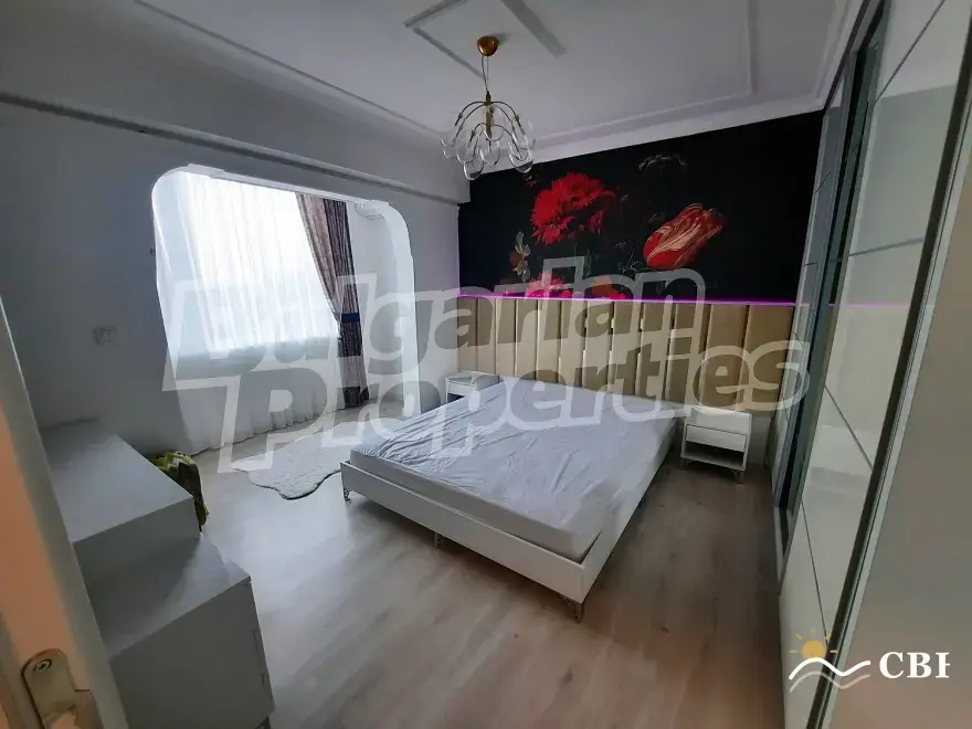 Apartment, 3-room, 66 m², in Burgas. Photo 4 of 16. Burgas, Black Sea, Bulgaria. Cheap Beach Holiday.