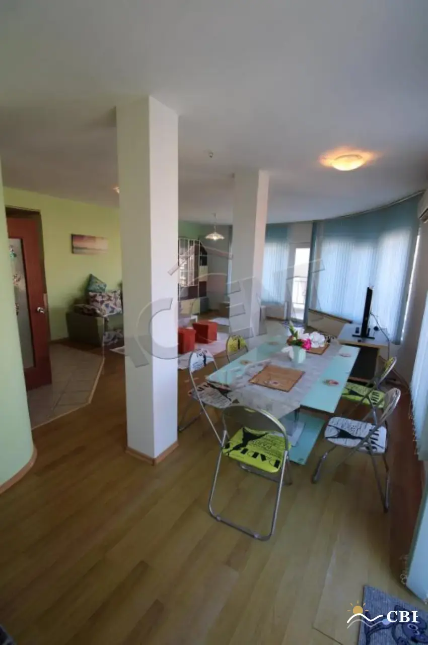 Apartment, 4-room, 150 m², in Varna. Photo 5 of 16. Varna, Black Sea, Bulgaria. Cheap Beach Holiday.