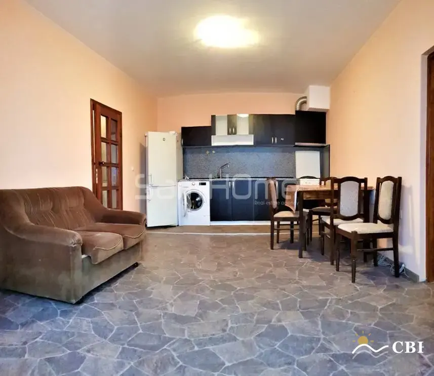 Apartment, 2-room, 75 m², in Varna. Photo 1 of 9. Varna, Black Sea, Bulgaria. Cheap Beach Holiday.