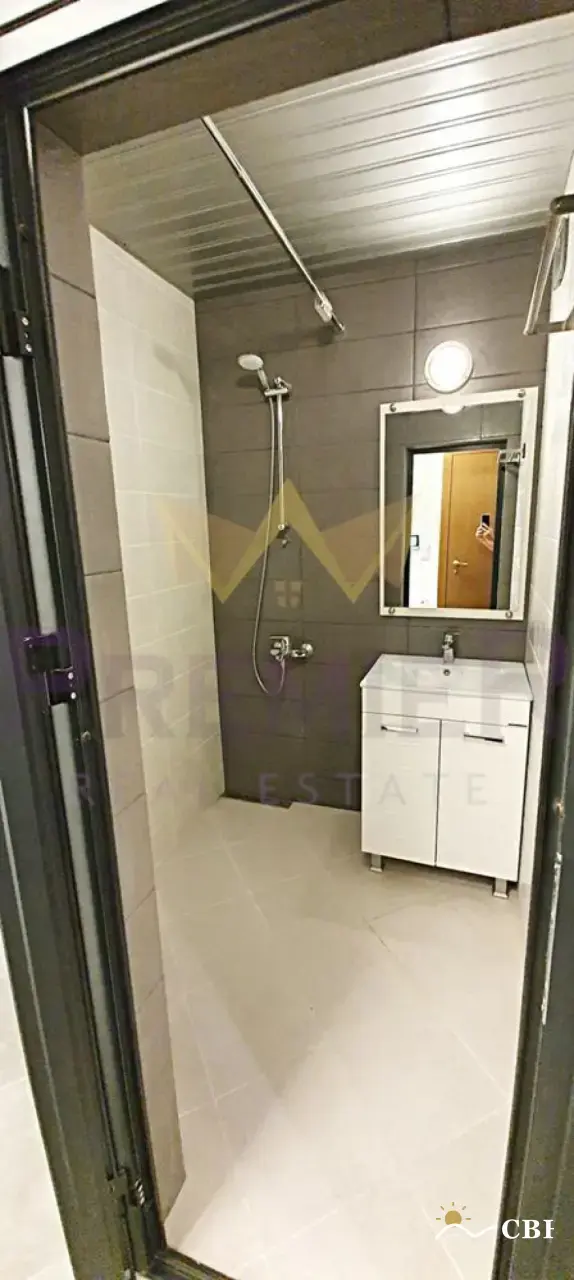 Apartment, 3-room, 80 m², in Varna. Photo 8 of 13. Varna, Black Sea, Bulgaria. Cheap Beach Holiday.