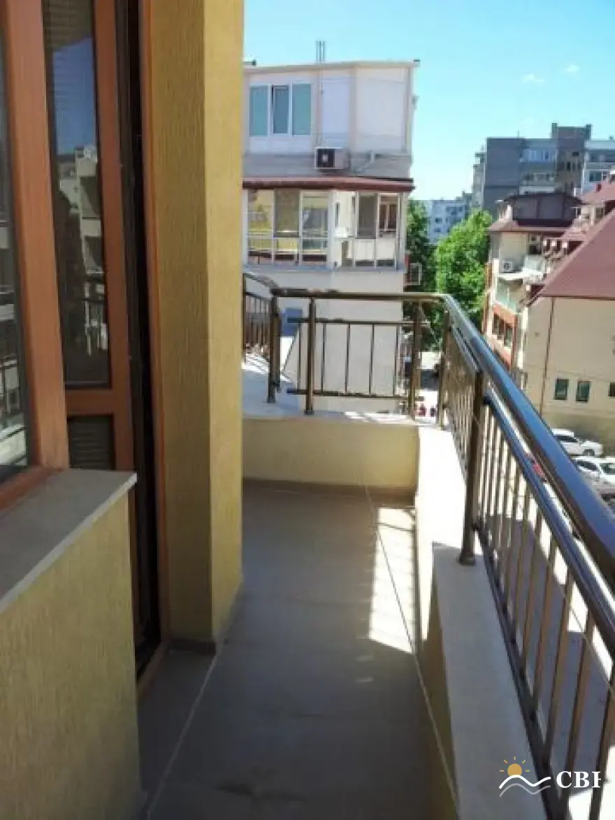 Apartment, 2-room, 60 m², in Varna. Photo 6 of 7. Varna, Black Sea, Bulgaria. Cheap Beach Holiday.
