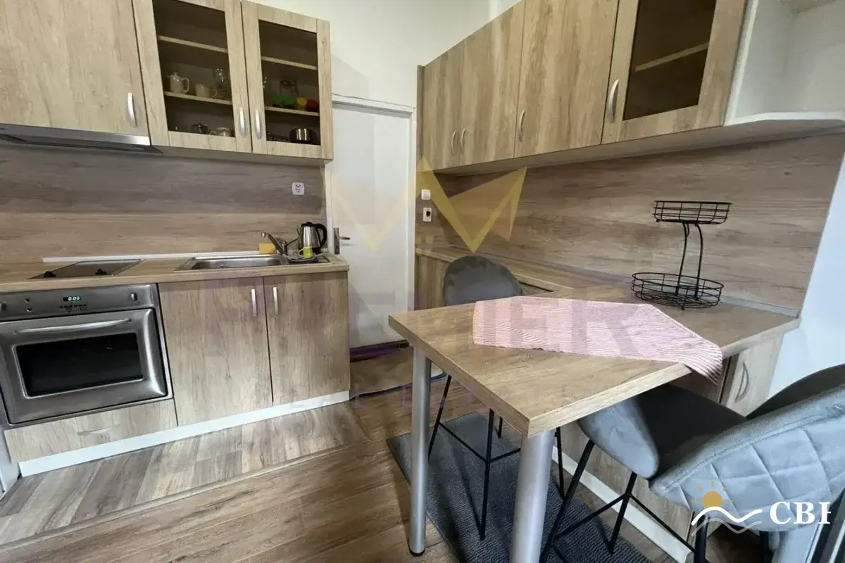Apartment, 1-room, 35 m², in Varna. Photo 2 of 7. Varna, Black Sea, Bulgaria. Cheap Beach Holiday.