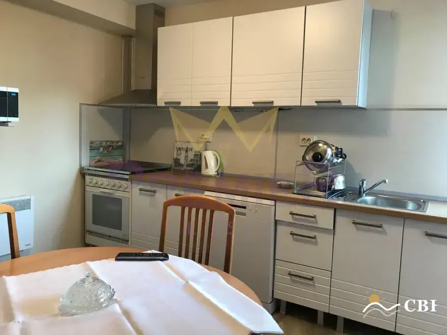 Apartment, 4-room, 120 m², in Varna. Photo 3 of 14. Varna, Black Sea, Bulgaria. Cheap Beach Holiday.