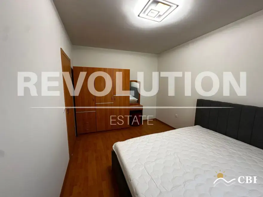 Apartment, 3-room, 80 m², in Varna. Photo 6 of 9. Varna, Black Sea, Bulgaria. Cheap Beach Holiday.