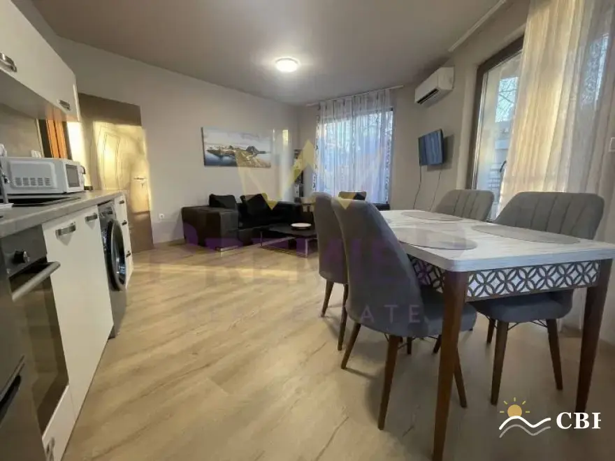 Apartment, 3-room, 70 m², in Varna. Photo 2 of 10. Varna, Black Sea, Bulgaria. Cheap Beach Holiday.