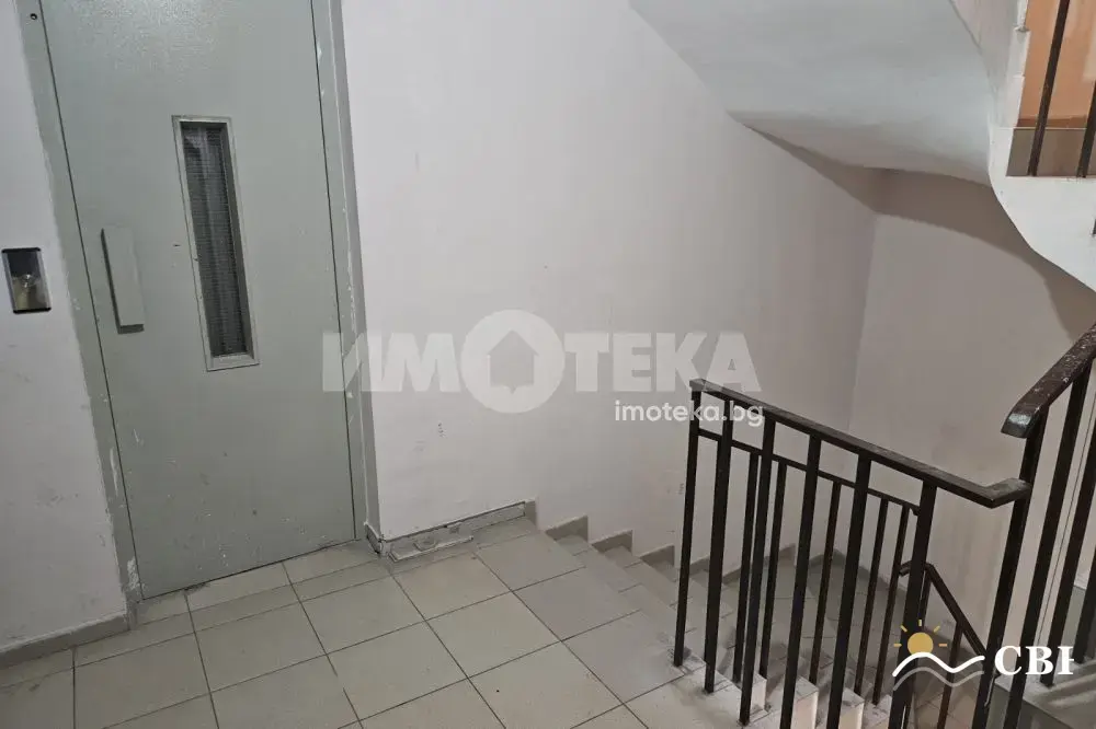 Apartment, 1-room, 30 m², in Varna. Photo 6 of 6. Varna, Black Sea, Bulgaria. Cheap Beach Holiday.