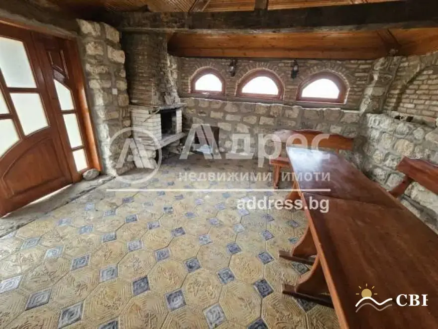 House, 1-room, 300 m², in Varna. Photo 6 of 16. Varna, Black Sea, Bulgaria. Cheap Beach Holiday.